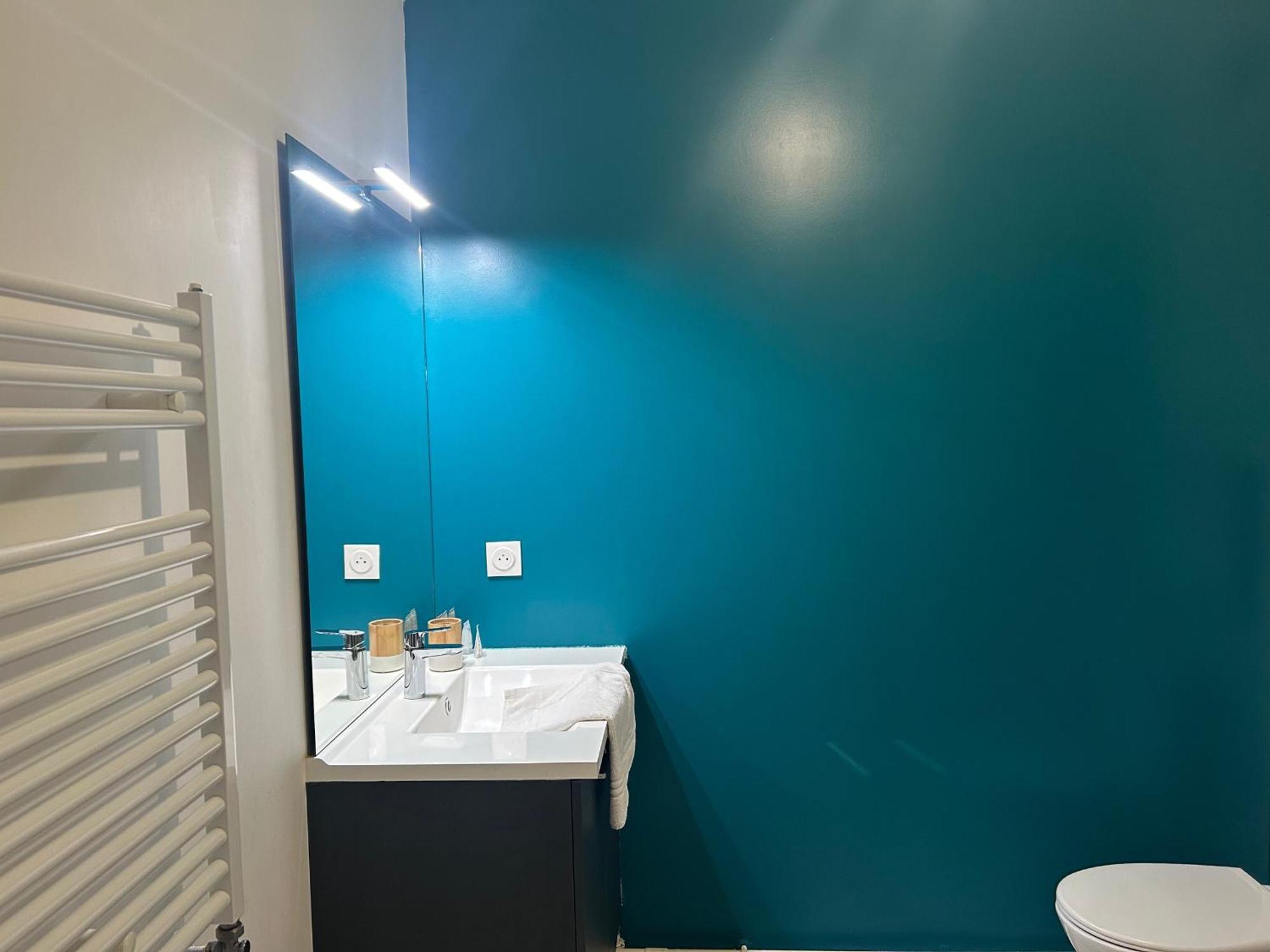 Studio Spacieux 4 Personnes Avec Terrasse Privee & Bureau - Gare A 4Min, Paris En 30Min فيليرز سور مارن المظهر الخارجي الصورة